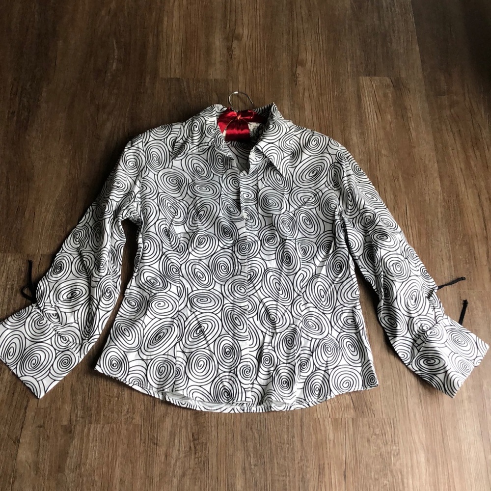 Couleur by finley longsleeved shirt.